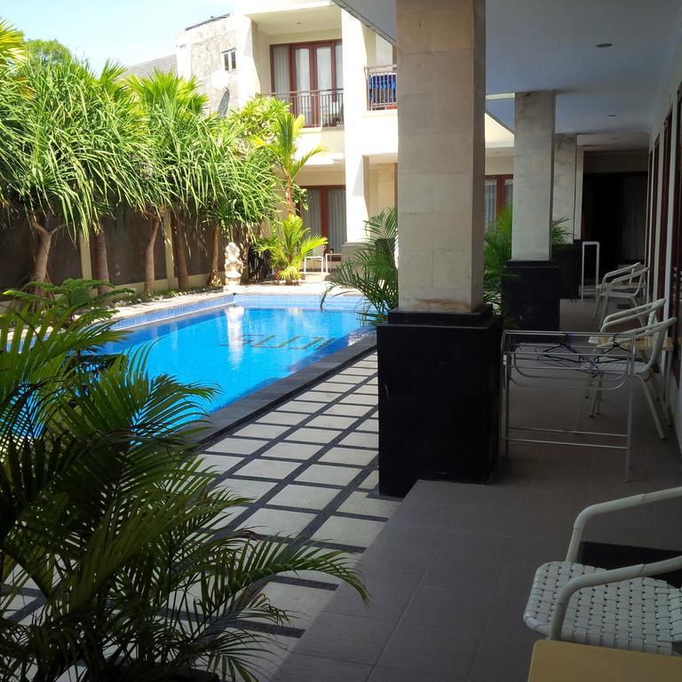 Suji Apartment Bali Chambre photo