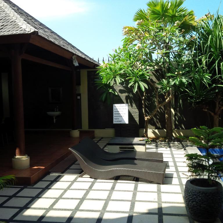 Suji Apartment Bali Chambre photo
