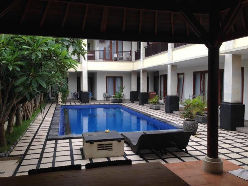 Suji Apartment Bali Extérieur photo